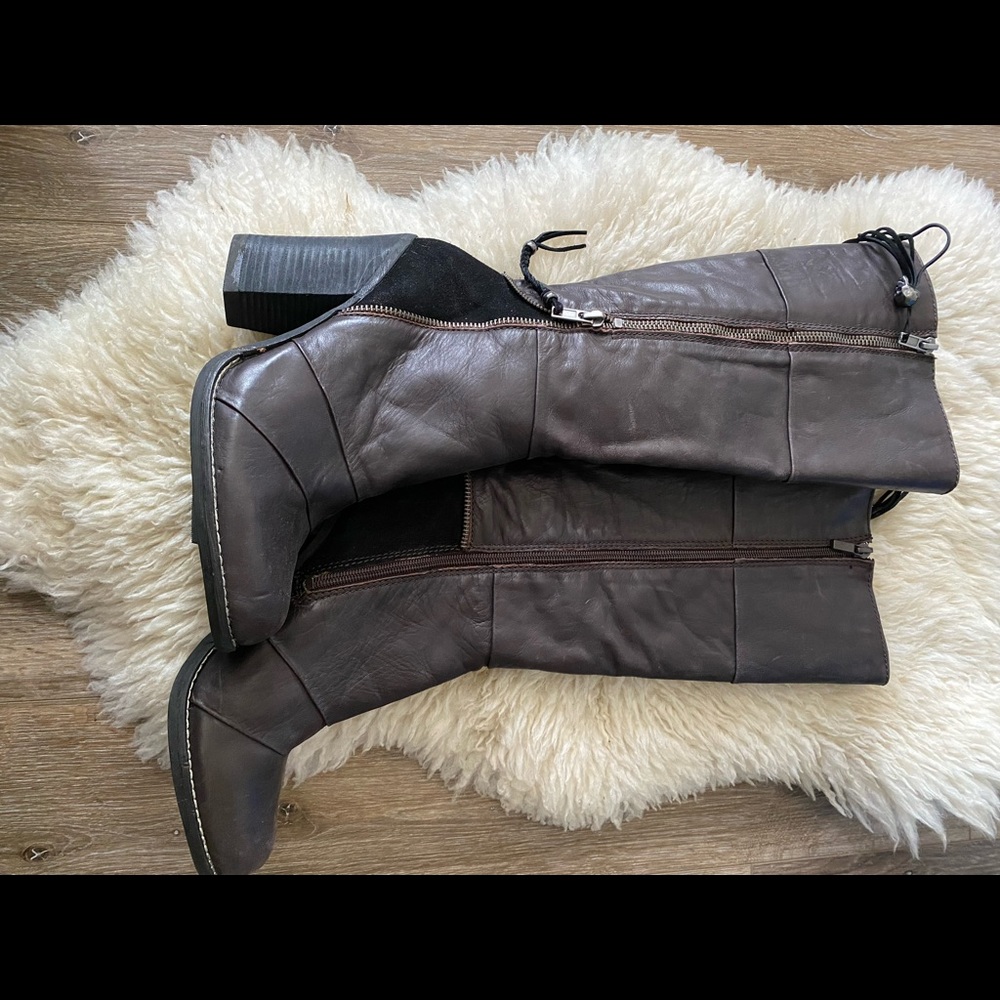 Kelsi dagger boots